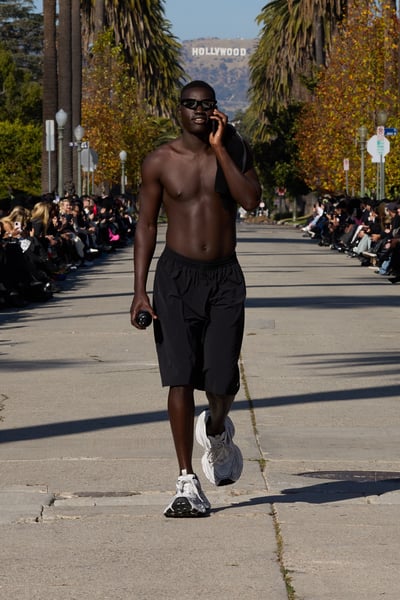 BALENCIAGA 2024フォール