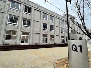 やまがたクリエイティブシティセンターQ1　“創造”を産業につなぐ拠点、小学校旧校舎に25テナント