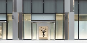 「CFCL」が初の路面店を大阪にオープン　実店舗初のオーダーメイドサービスを提供